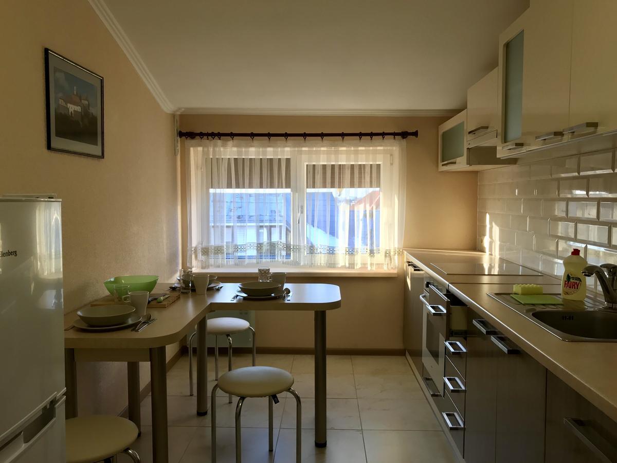 Panoramic View Top Floor Apartment In The City Center Mukačevo Esterno foto
